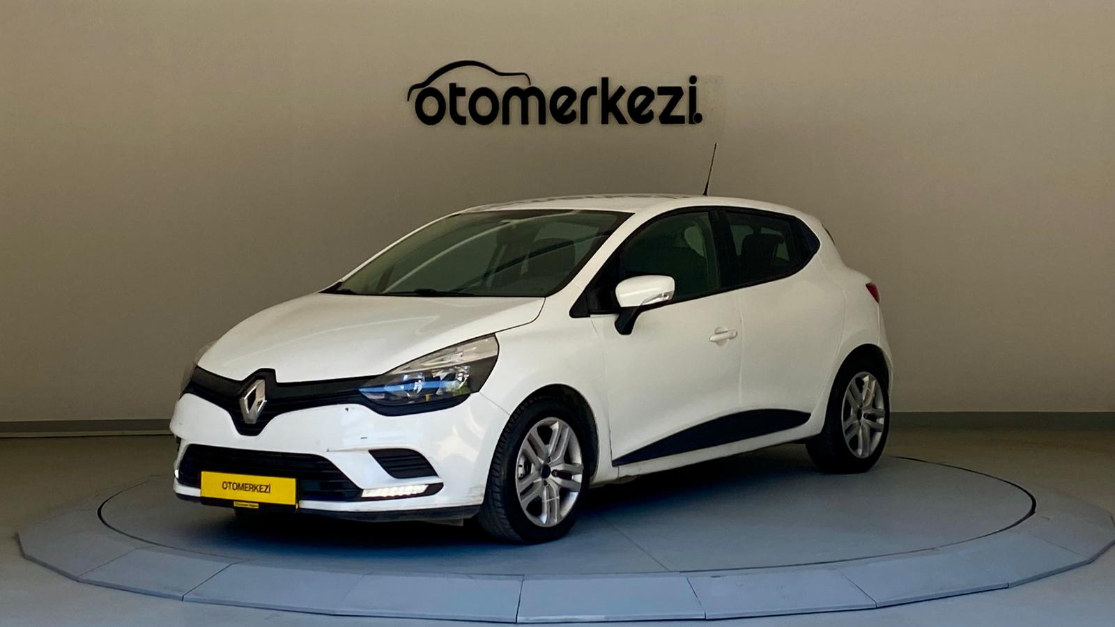 RENAULT CLIO 1
